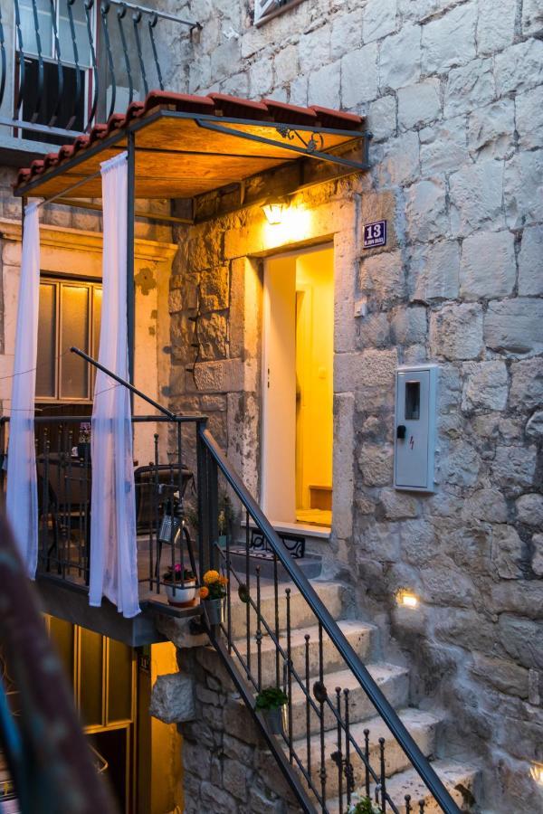 Apartment Vitturina Kastela Bagian luar foto