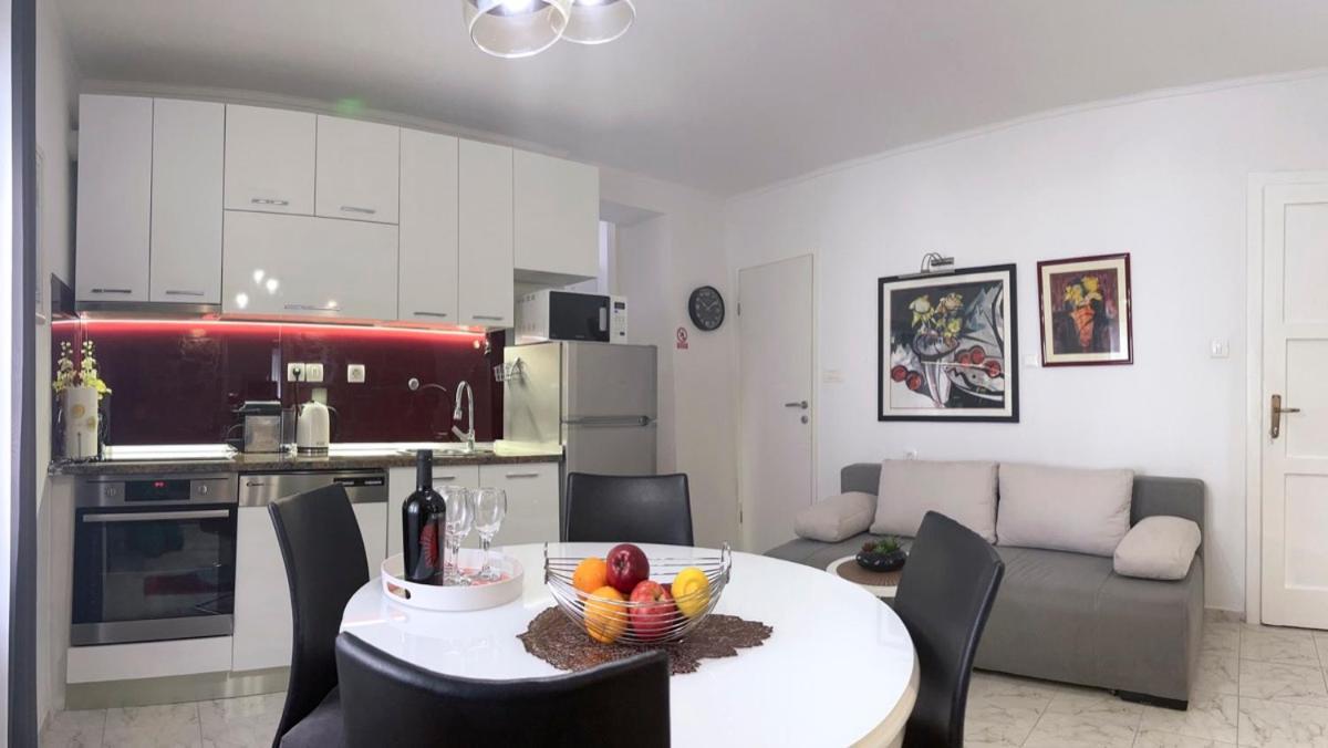 Apartment Vitturina Kastela Bagian luar foto